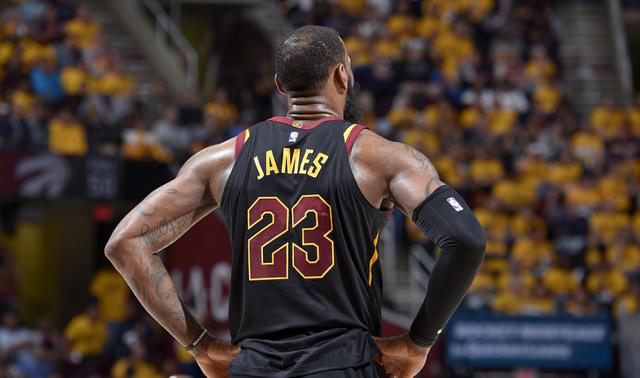 关键人物 关键人物