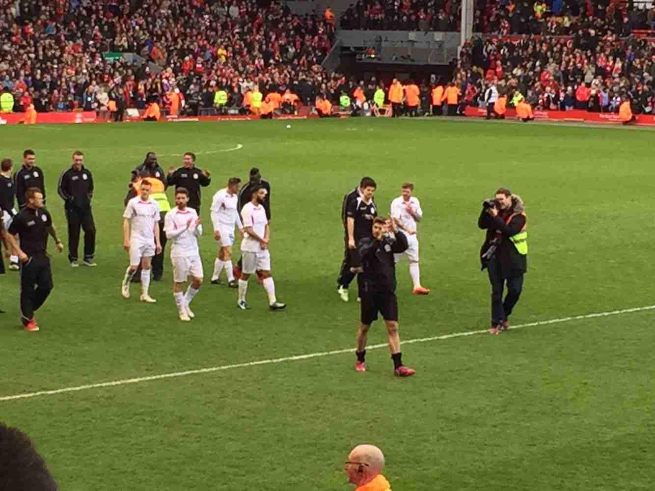 保留其牵制 保留其牵制