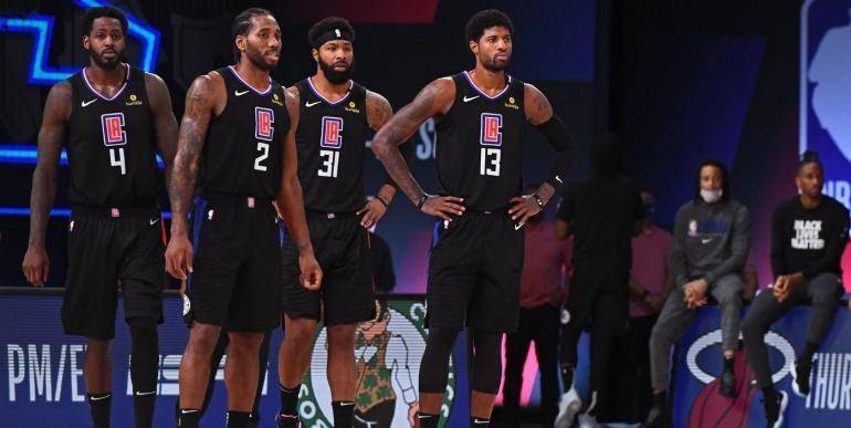 斯克亚在曼 斯克亚在曼